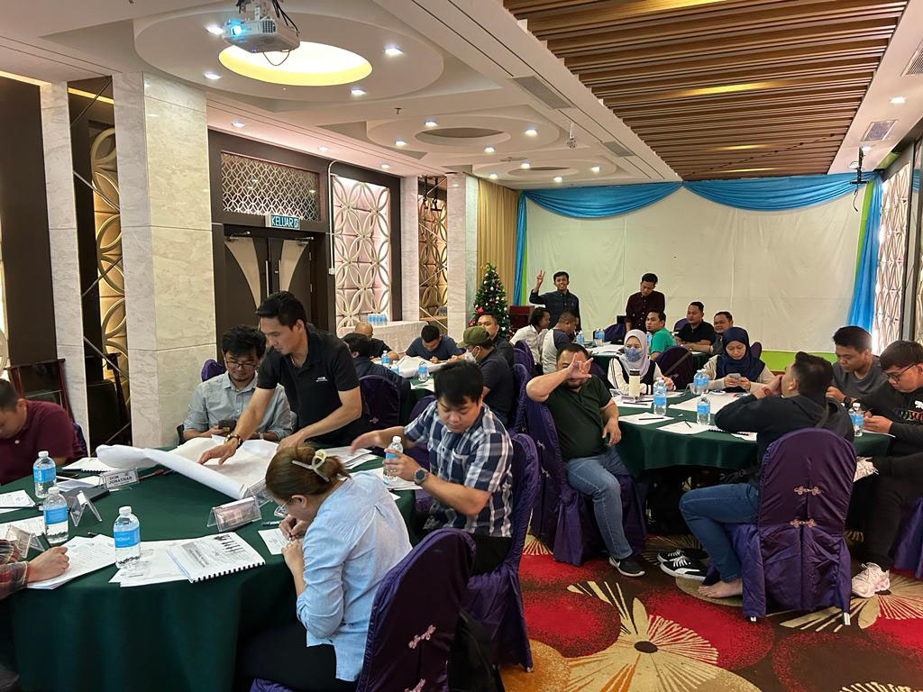 Provision of management training Sharpening Professional Work Ethics In The Workplace with OCIM Sdn Bhd